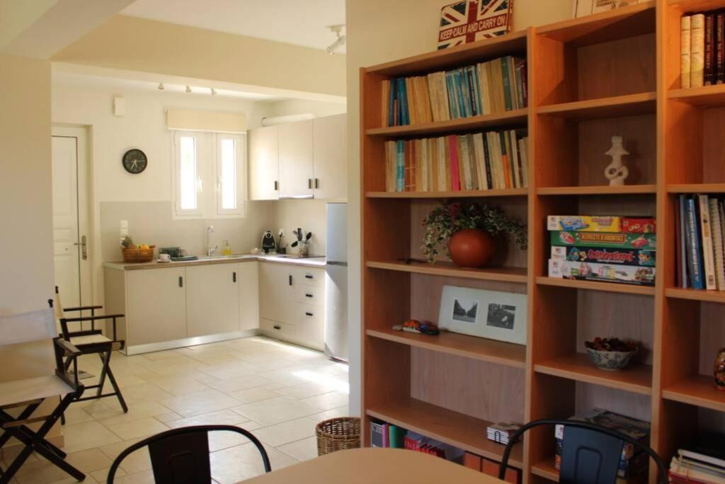 Aretis St Apartment نافبليو المظهر الخارجي الصورة